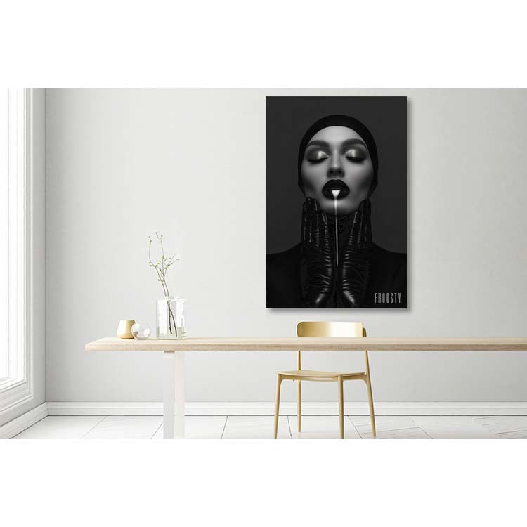 LIQUID VEIL